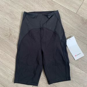 Lululemon Blissful Bend Super High-rise Short
